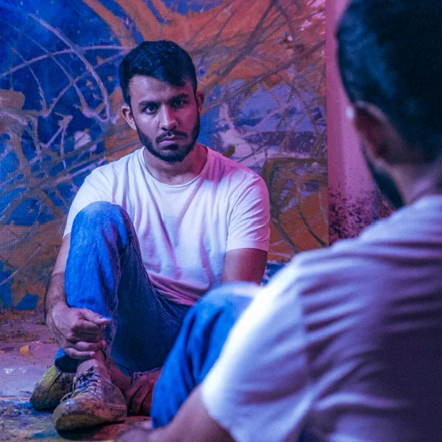 “Chhoti Si Baat” by Akshay is a minute of instrospection dealing with your inner demons that’ll heal your mental health